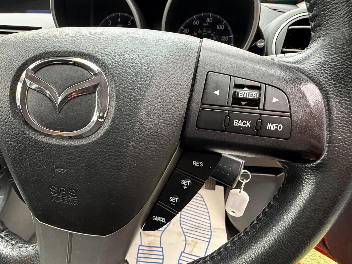 Used Mazda Mazda3 2013 for sale - 76250962: Photo 26