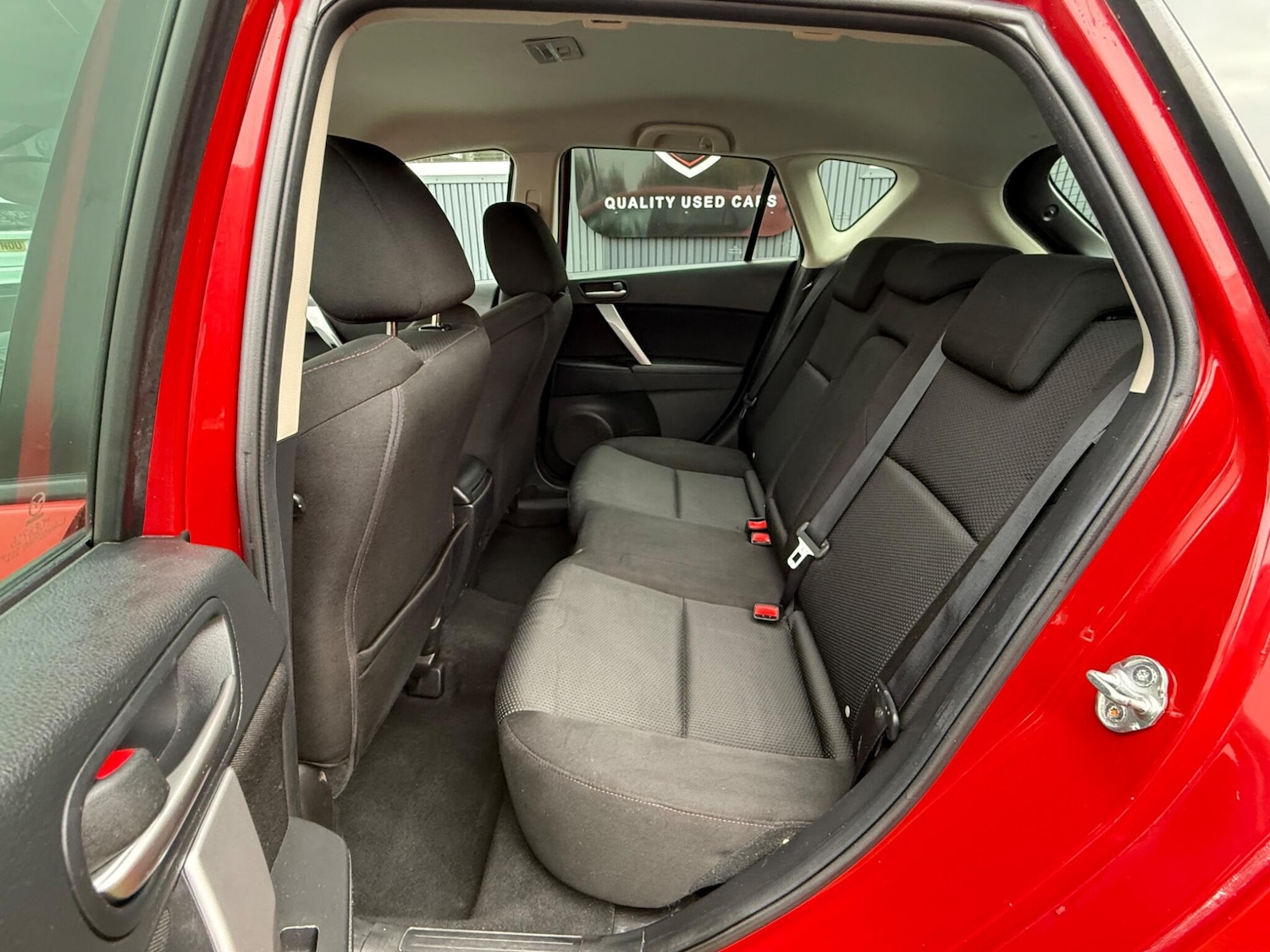 Used Mazda Mazda3 2013 for sale - 76250962: Photo 45