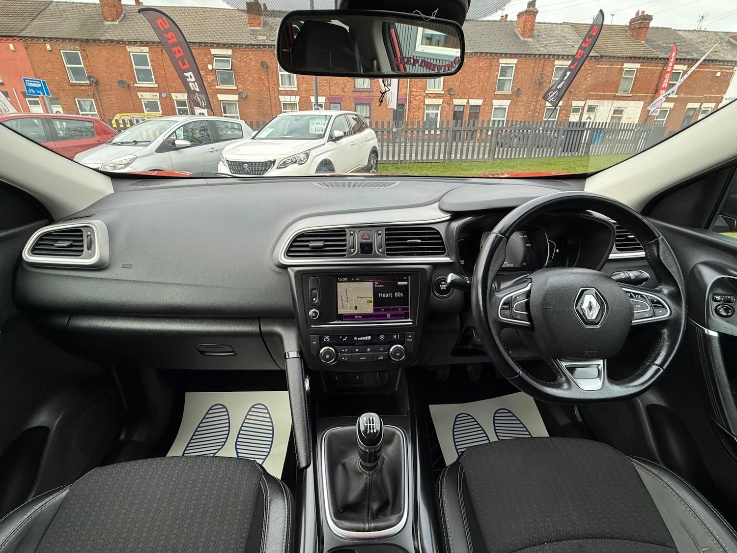 Used Renault Kadjar 2017 for sale - 76700884: Photo 2