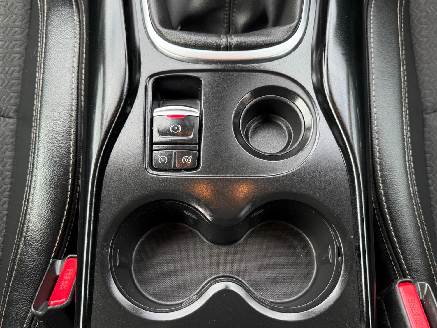 Used Renault Kadjar 2017 for sale - 76700884: Photo 28