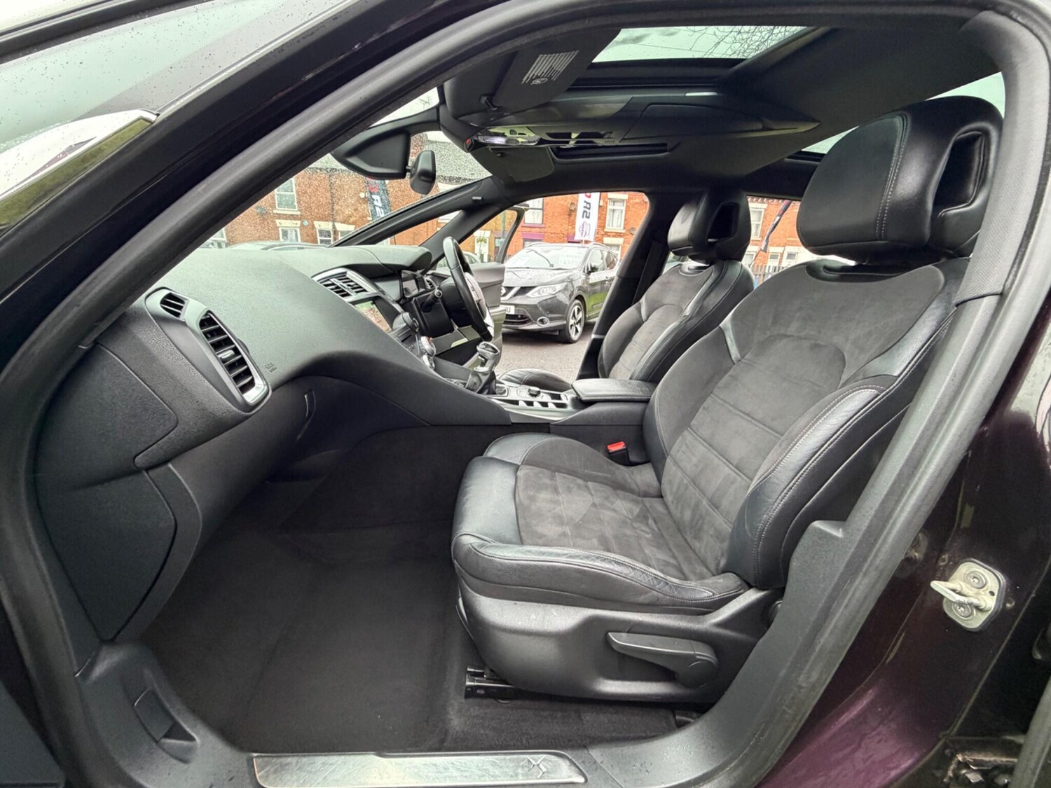 Used Citroen DS5 for sale - 77497413: Photo 32