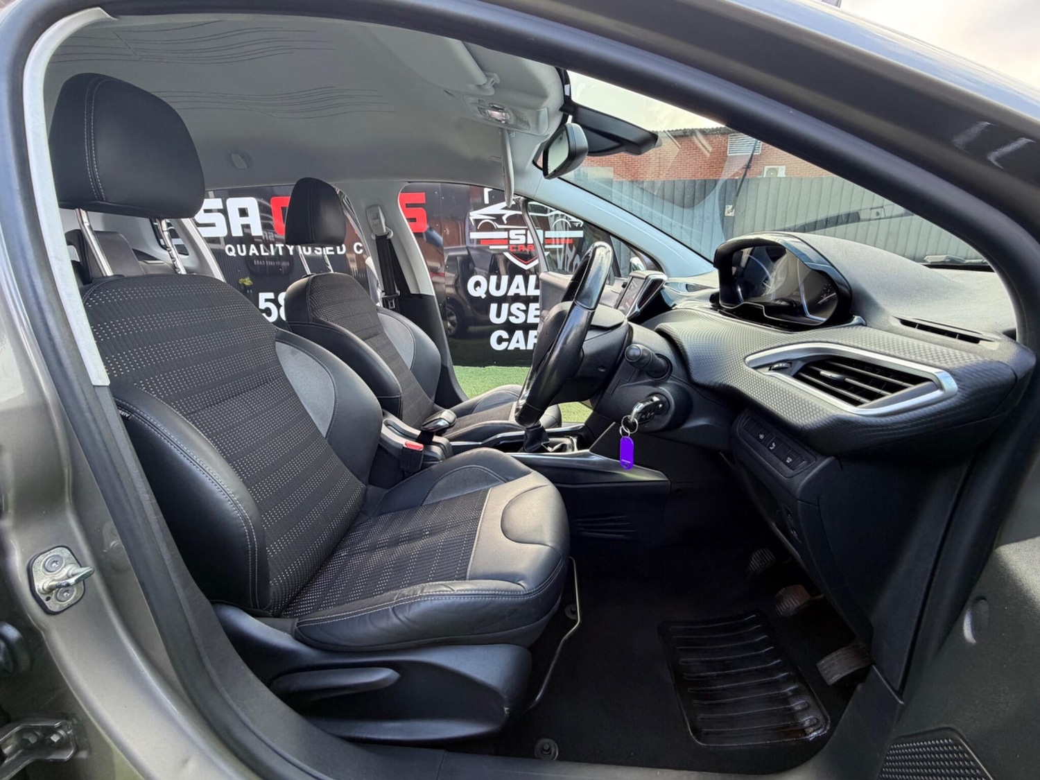 Used Peugeot 2008 2013 for sale - 77411642: Photo 29