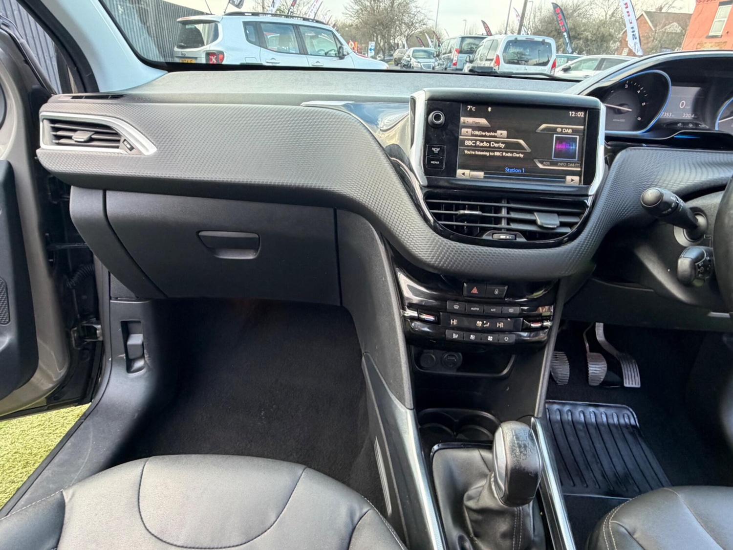 Used Peugeot 2008 2013 for sale - 77411642: Photo 39