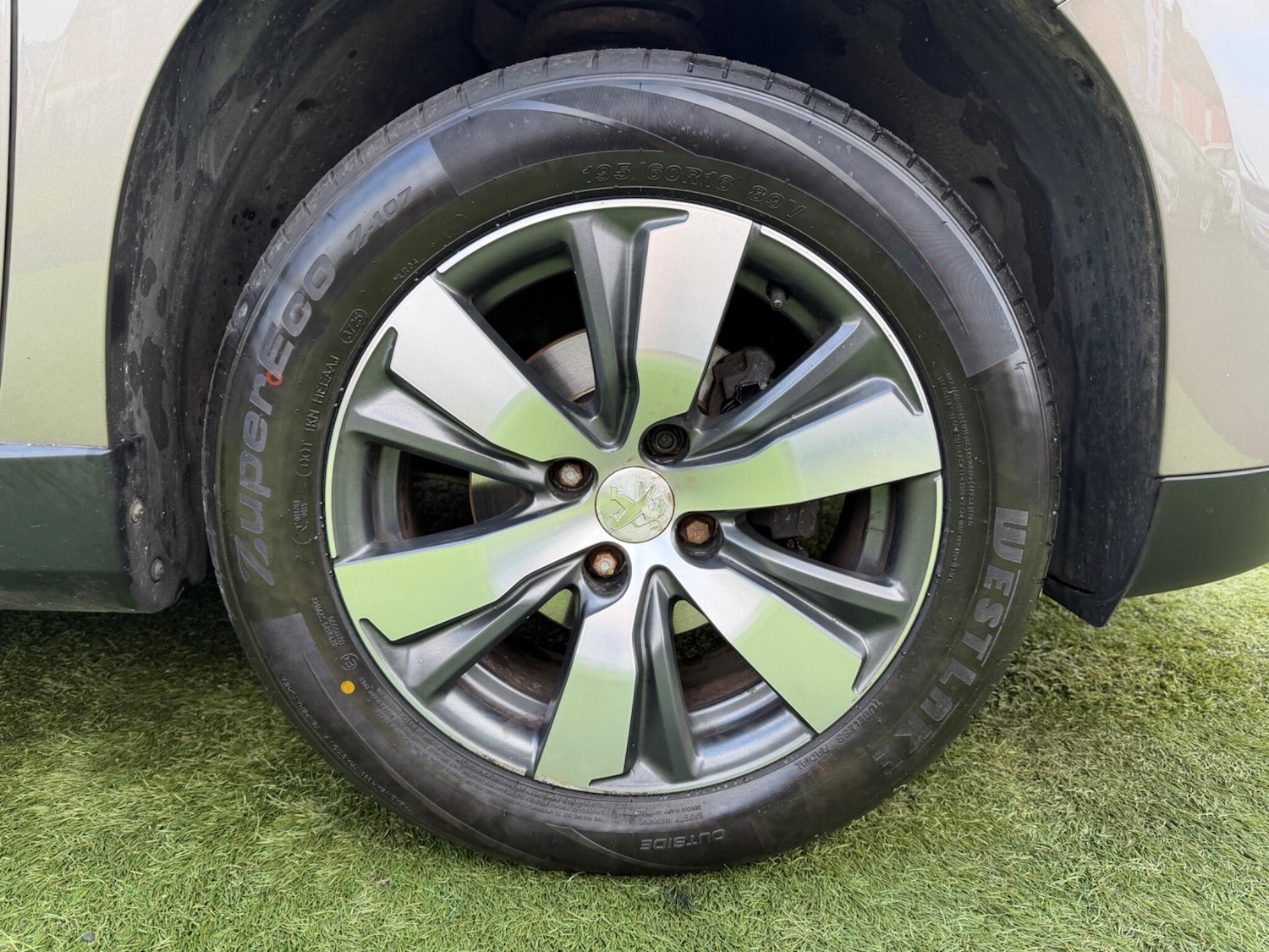 Used Peugeot 2008 2013 for sale - 77411642: Photo 46