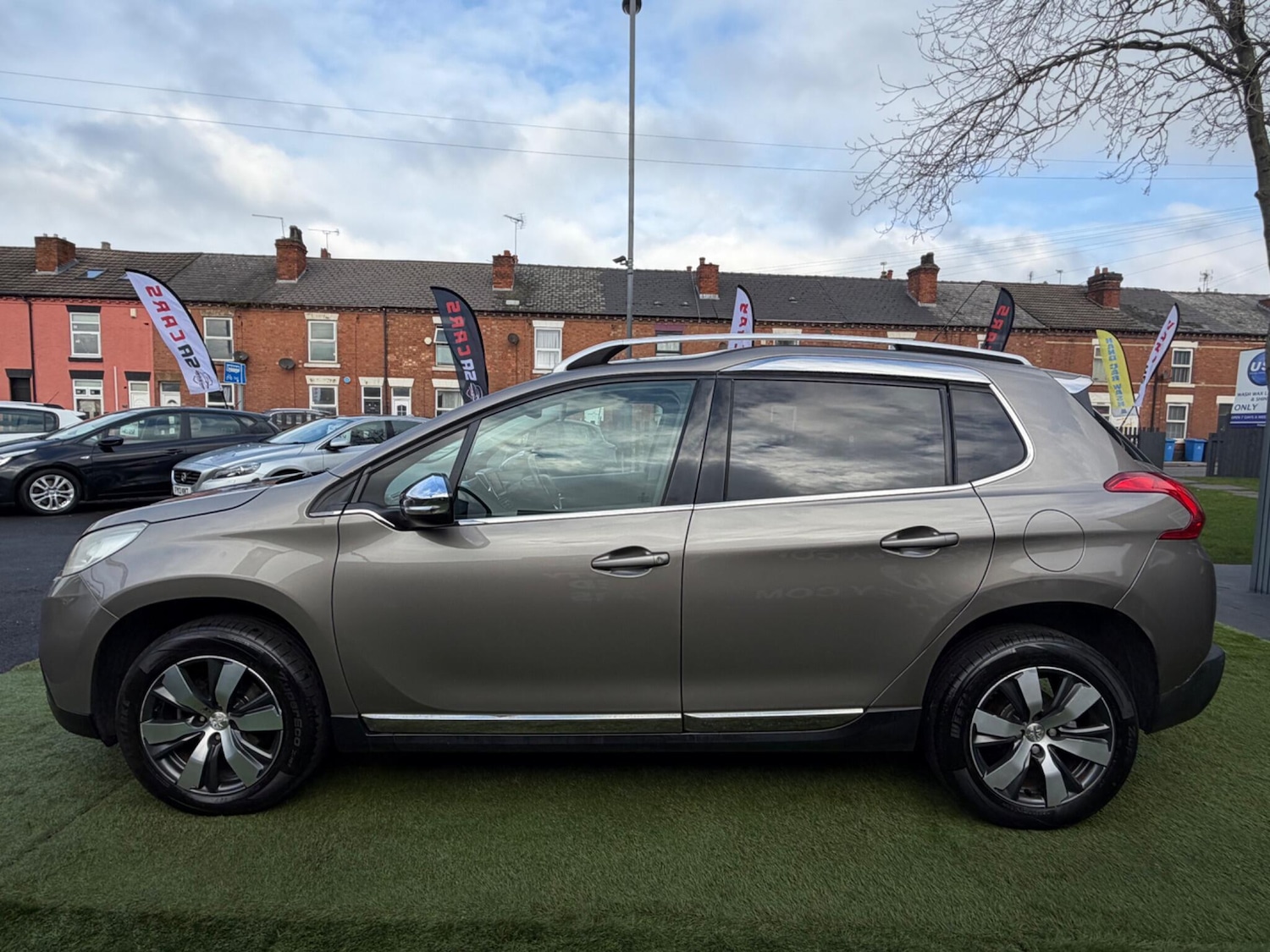 Used Peugeot 2008 2013 for sale - 77411642: Photo 8