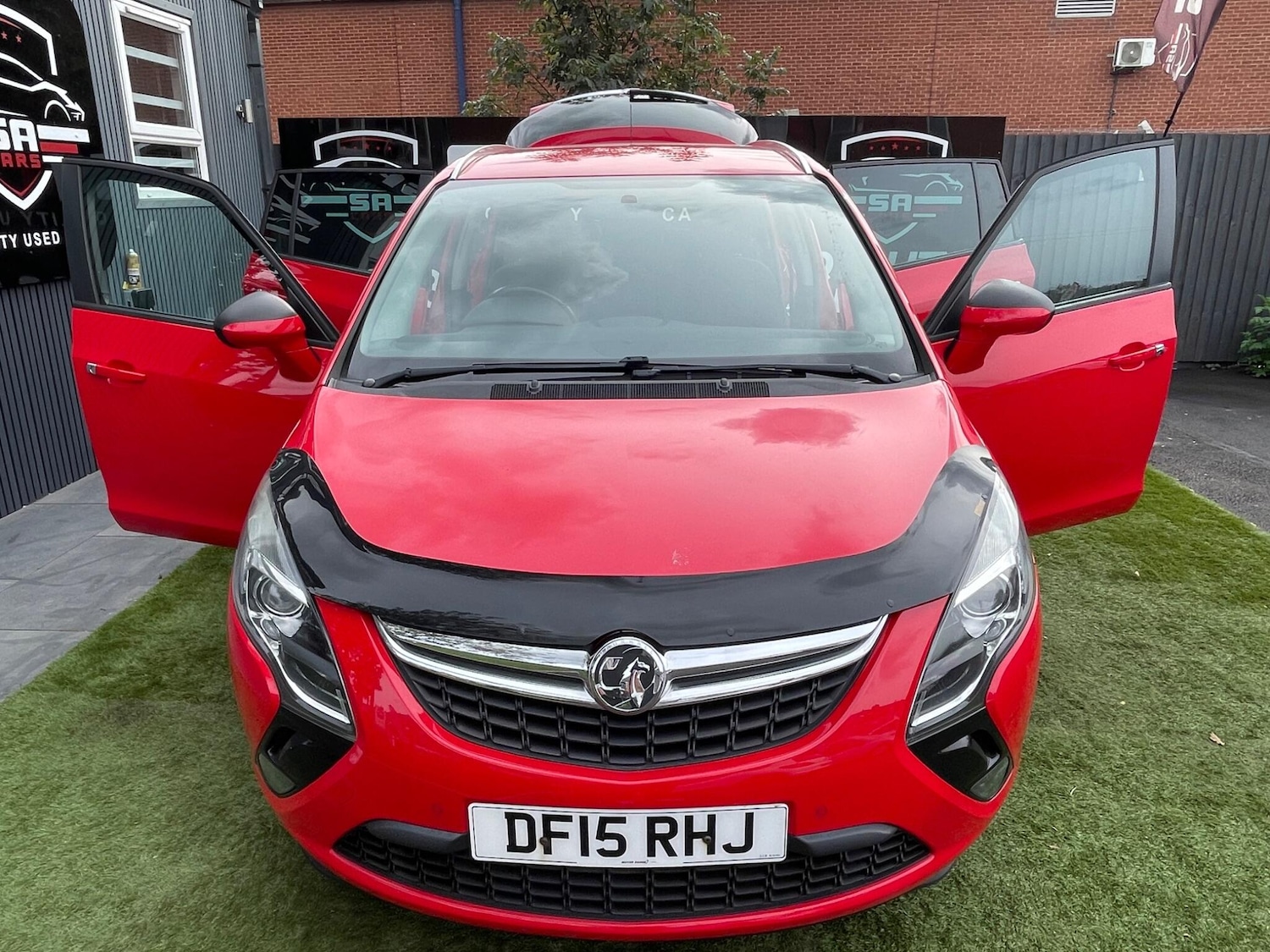 Used Vauxhall Zafira Tourer 2015 for sale - 76042531: Photo 18