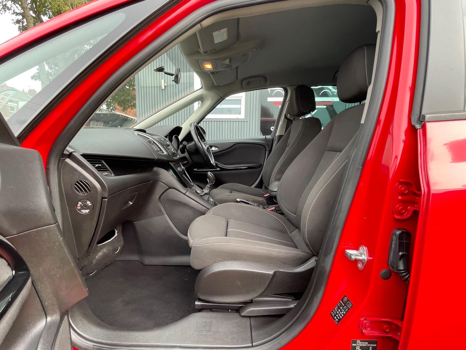 Used Vauxhall Zafira Tourer 2015 for sale - 76042531: Photo 33