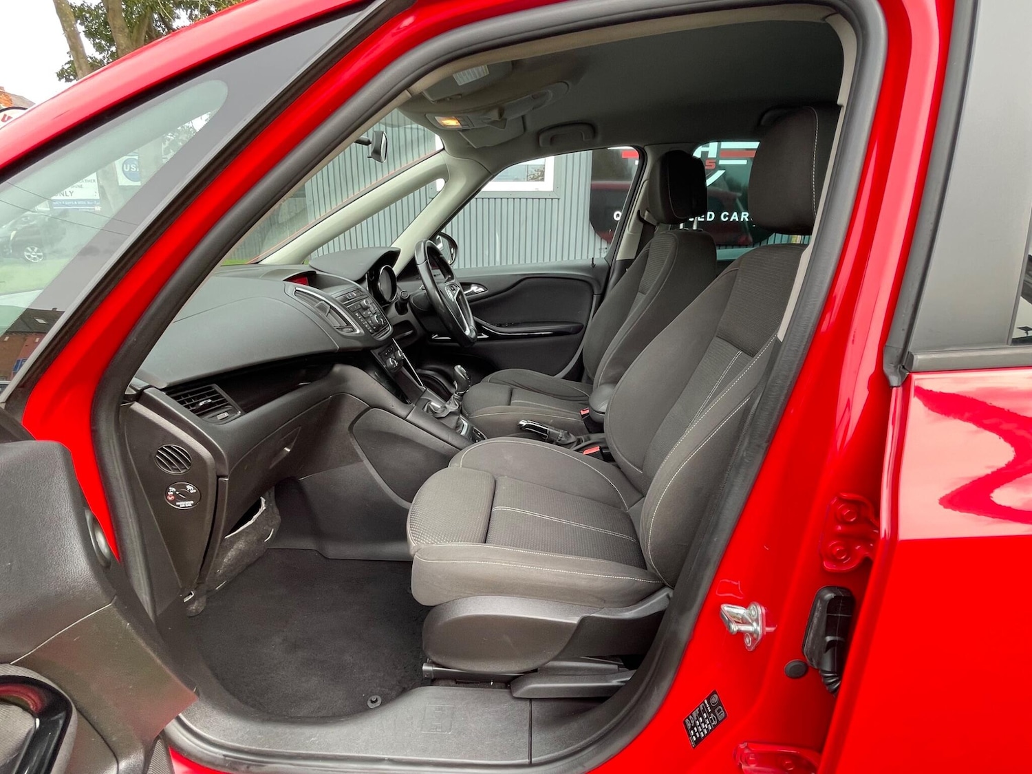 Used Vauxhall Zafira Tourer 2015 for sale - 76042531: Photo 34