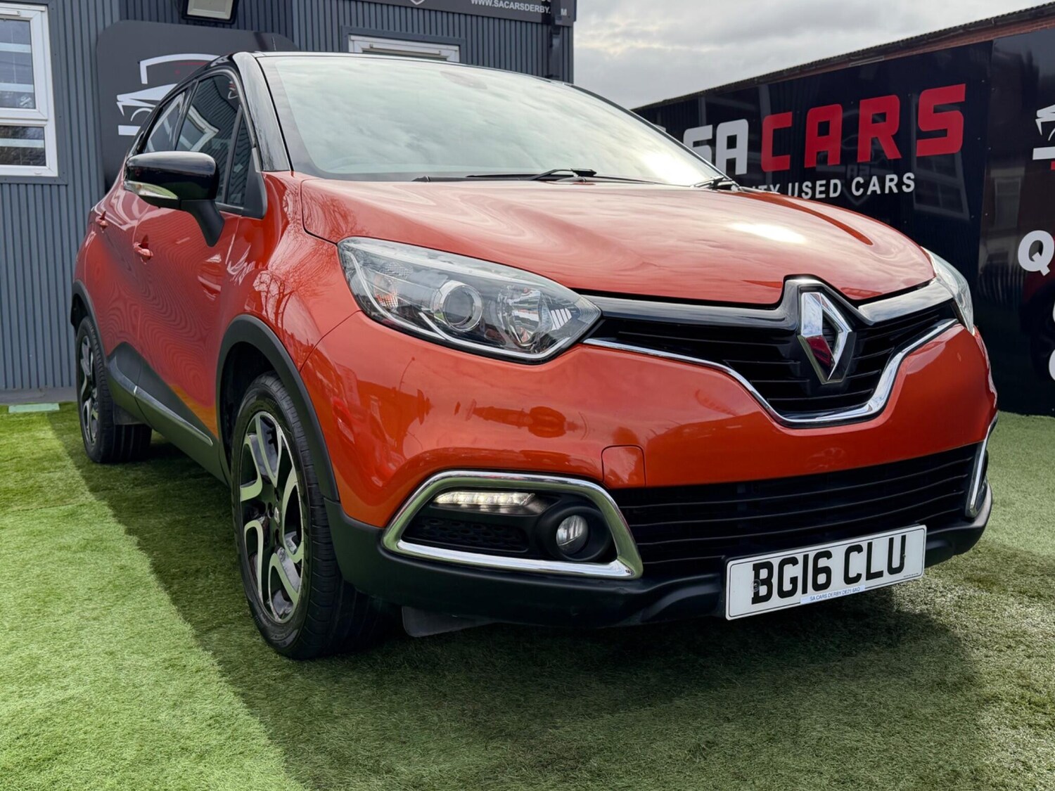 Used Renault Captur for sale - 77909191: Photo 11
