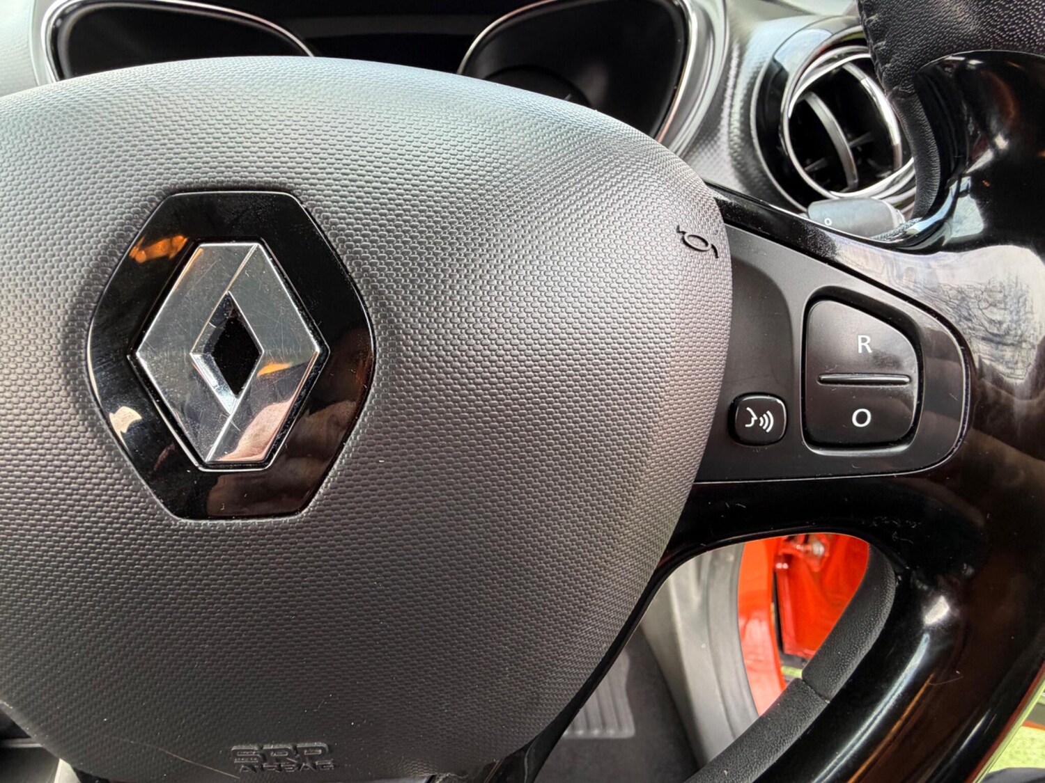 Used Renault Captur for sale - 77909191: Photo 22