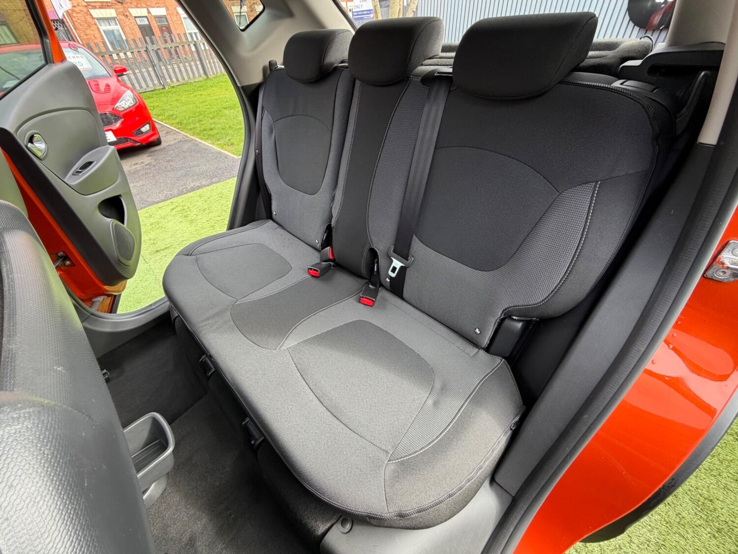 Used Renault Captur for sale - 77909191: Photo 34