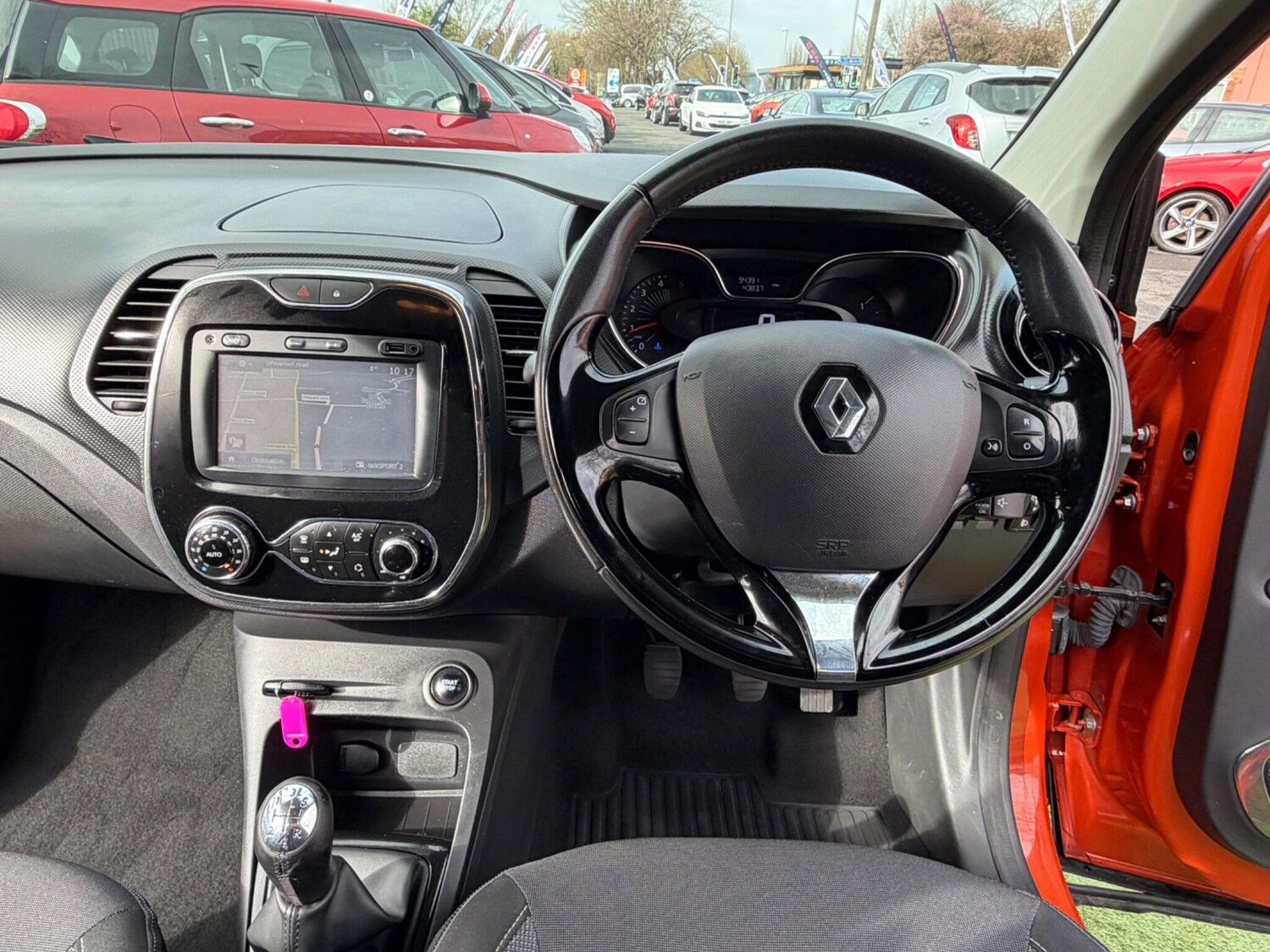 Used Renault Captur for sale - 77909191: Photo 39