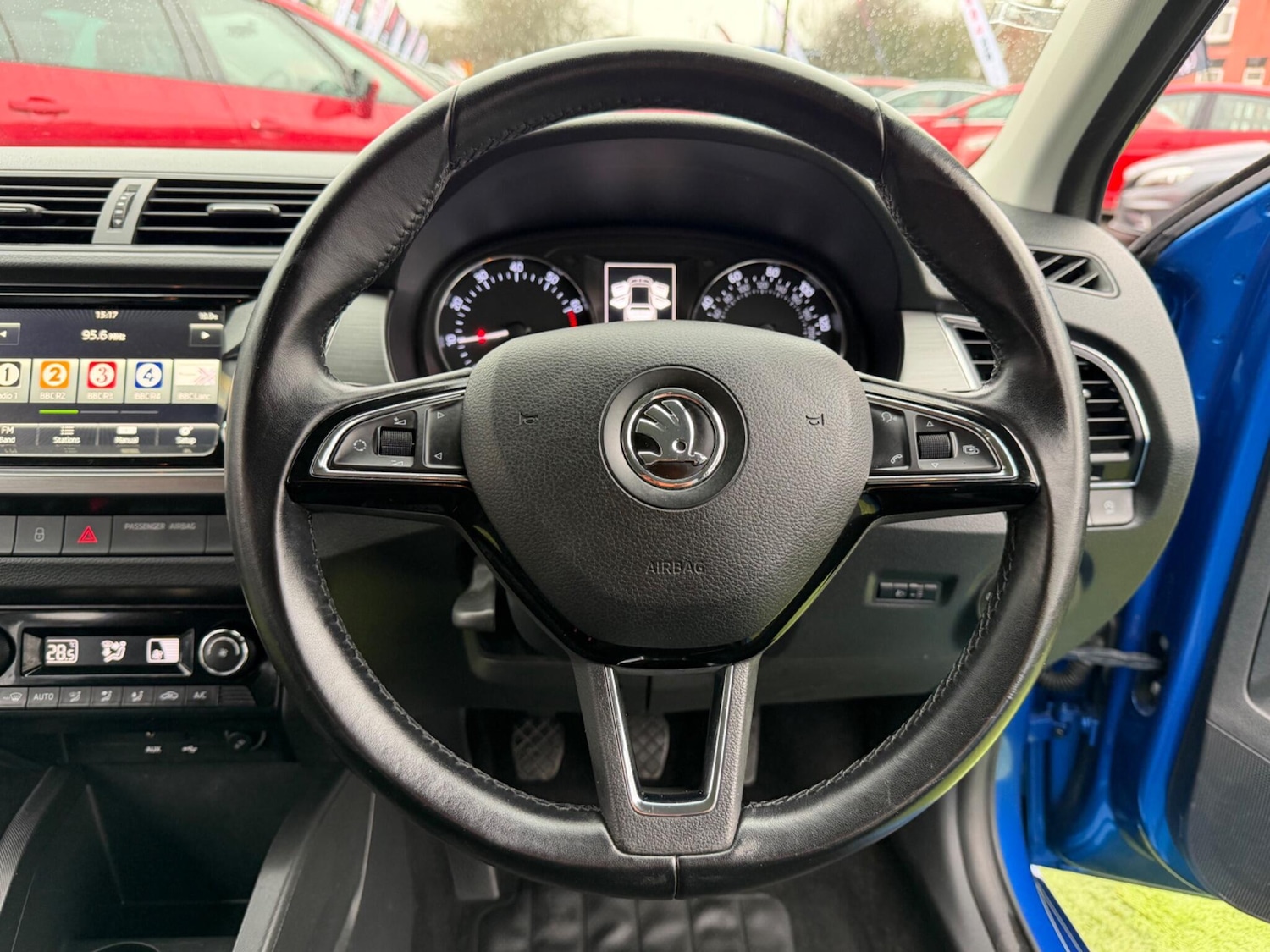 Used Skoda Fabia 2015 for sale - 77695455: Photo 16