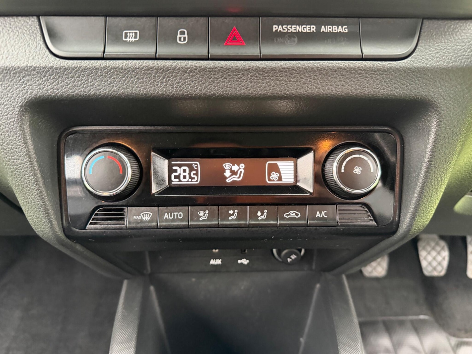 Used Skoda Fabia 2015 for sale - 77695455: Photo 18