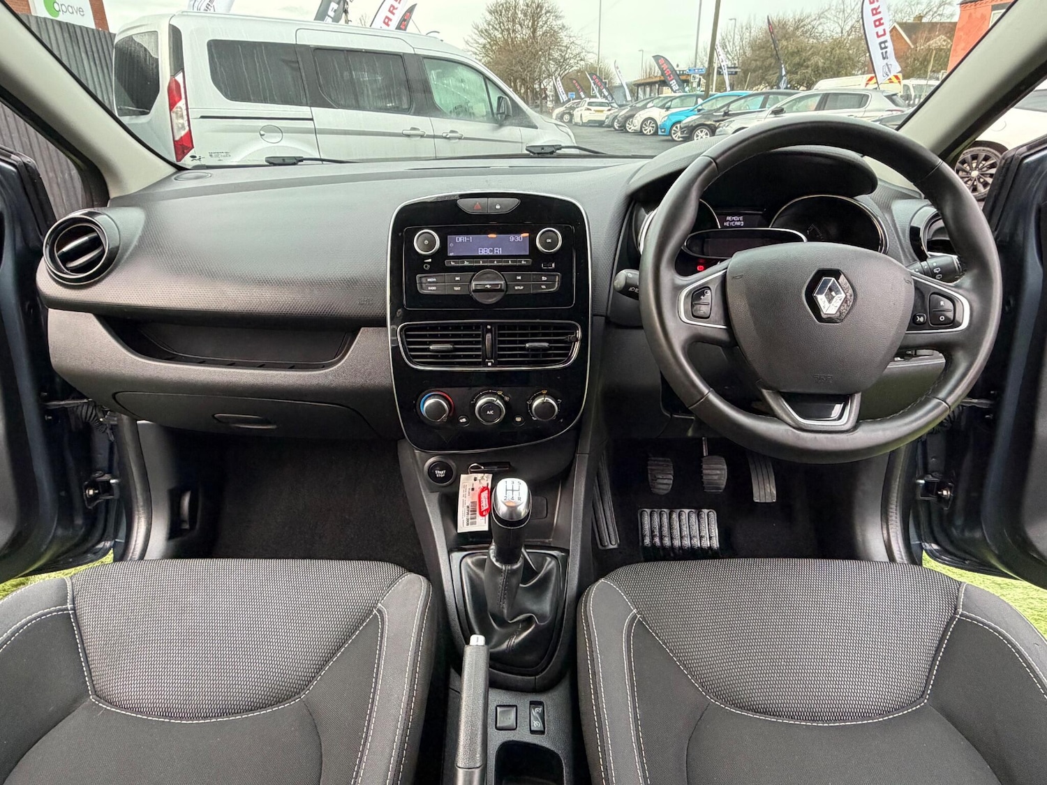 Used Renault Clio 2024 for sale - 77175815: Photo 31