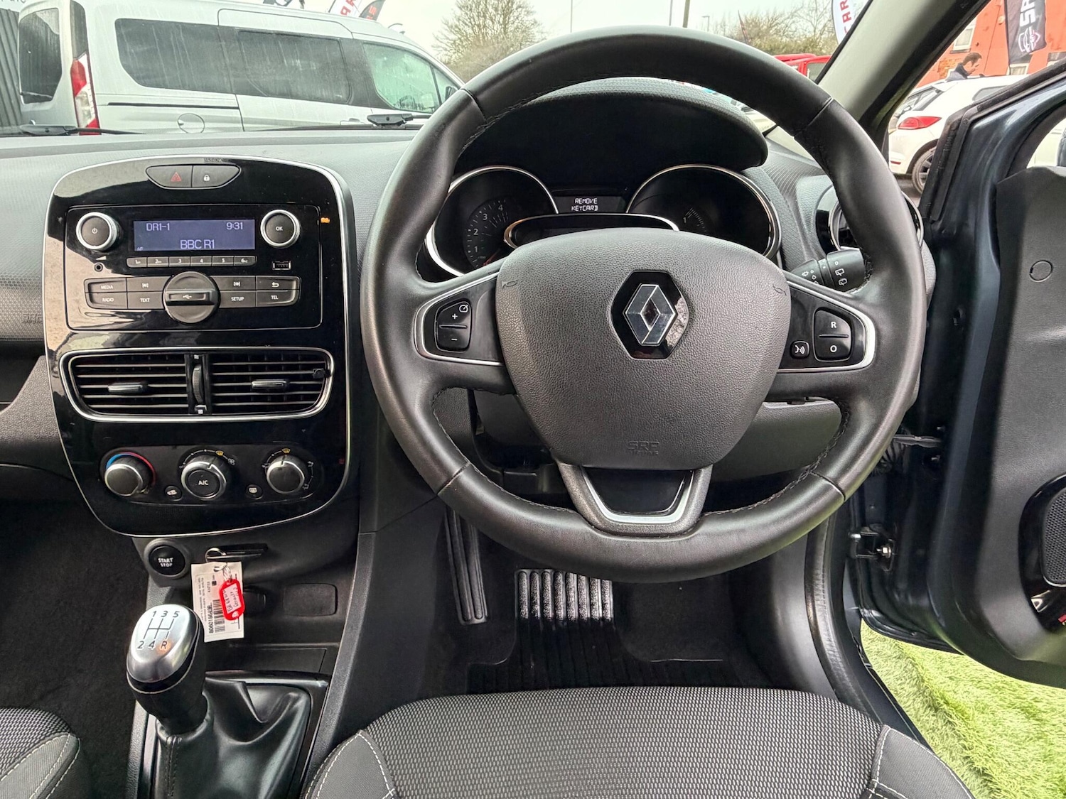 Used Renault Clio 2024 for sale - 77175815: Photo 35