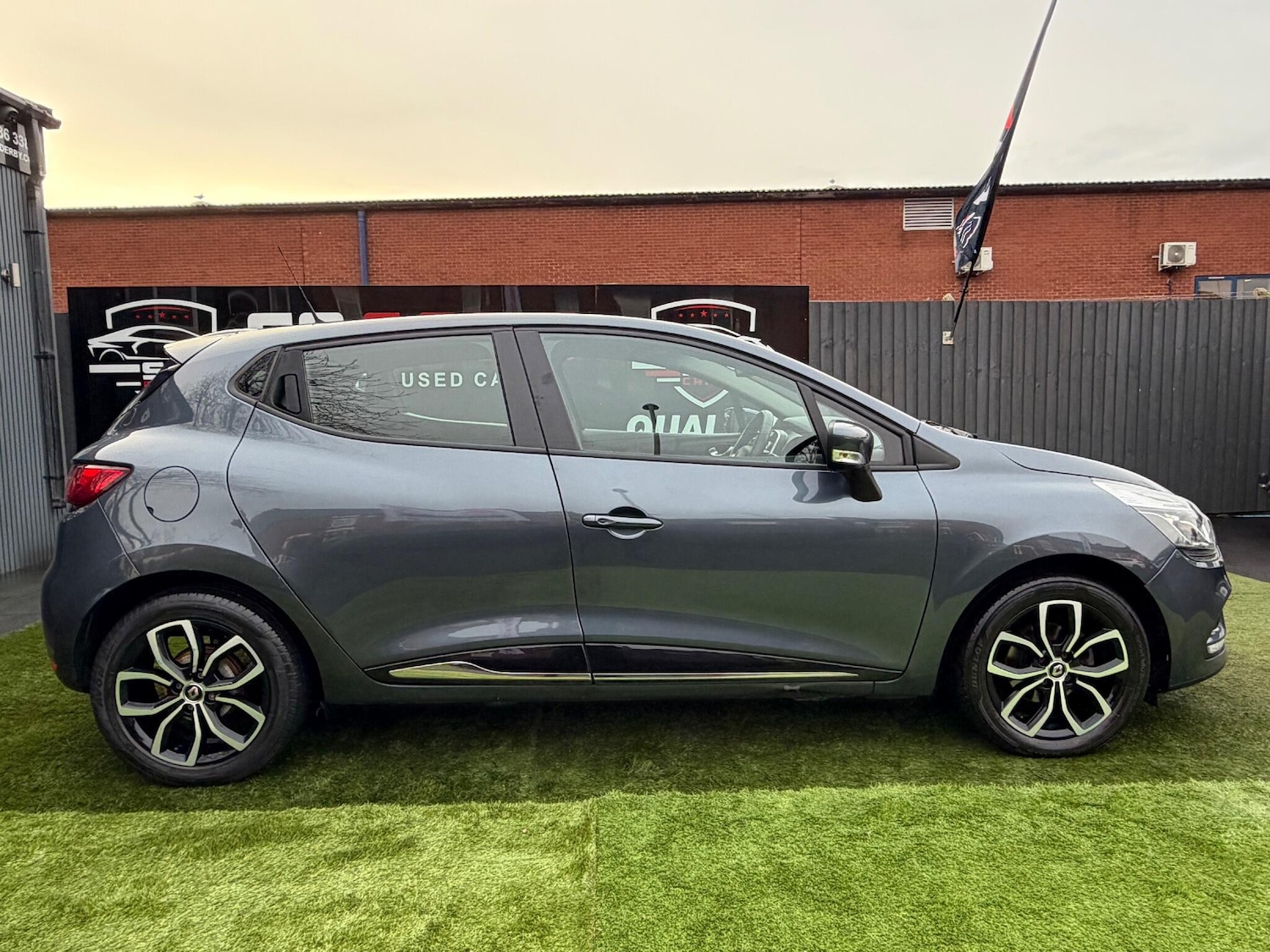 Used Renault Clio 2024 for sale - 77175815: Photo 8