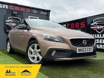Used Volvo V40 Cross Country 2013 for sale - 78334827: Photo