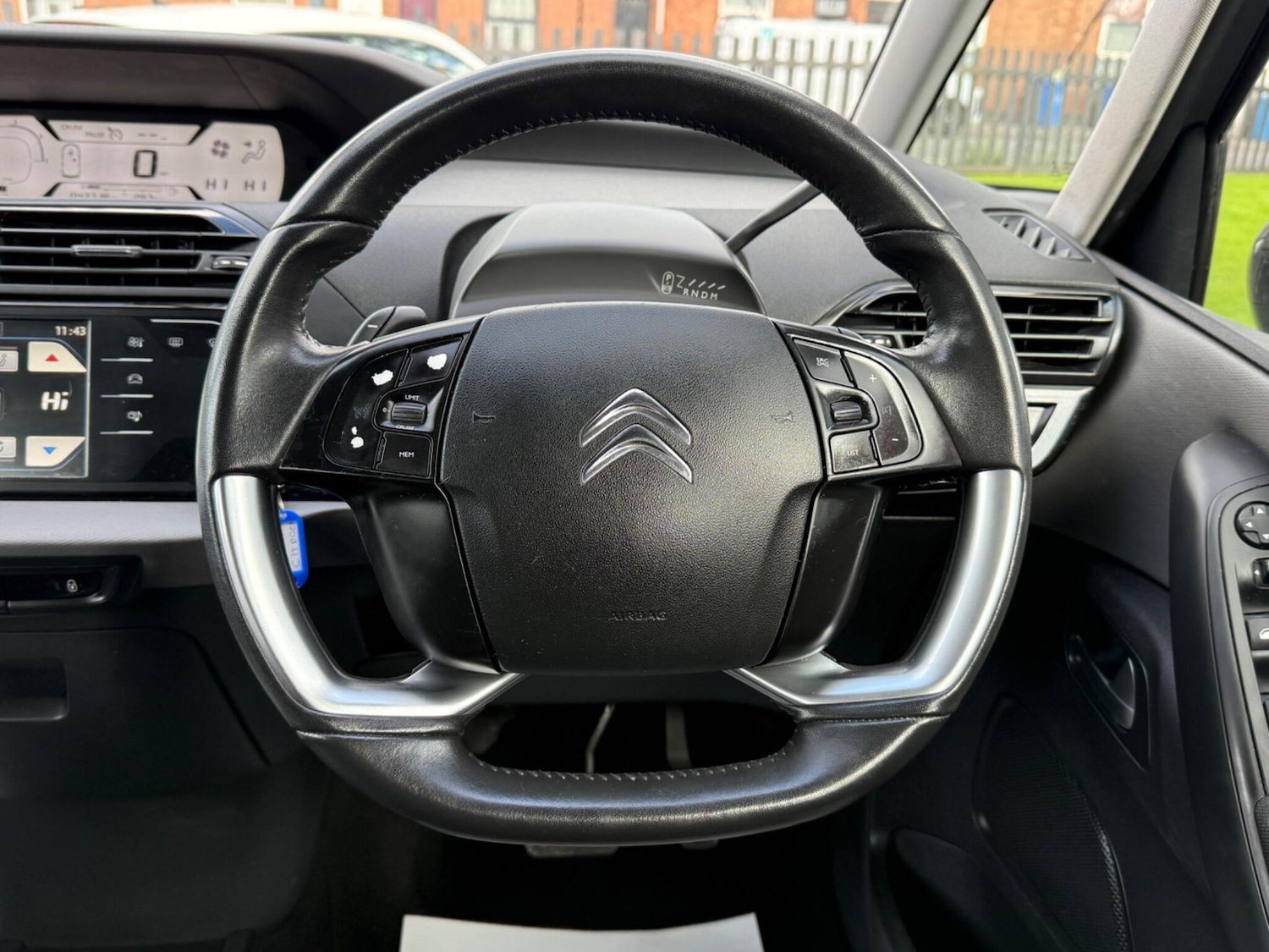 Used Citroen C4 Picasso 2016 for sale - 76703605: Photo 19