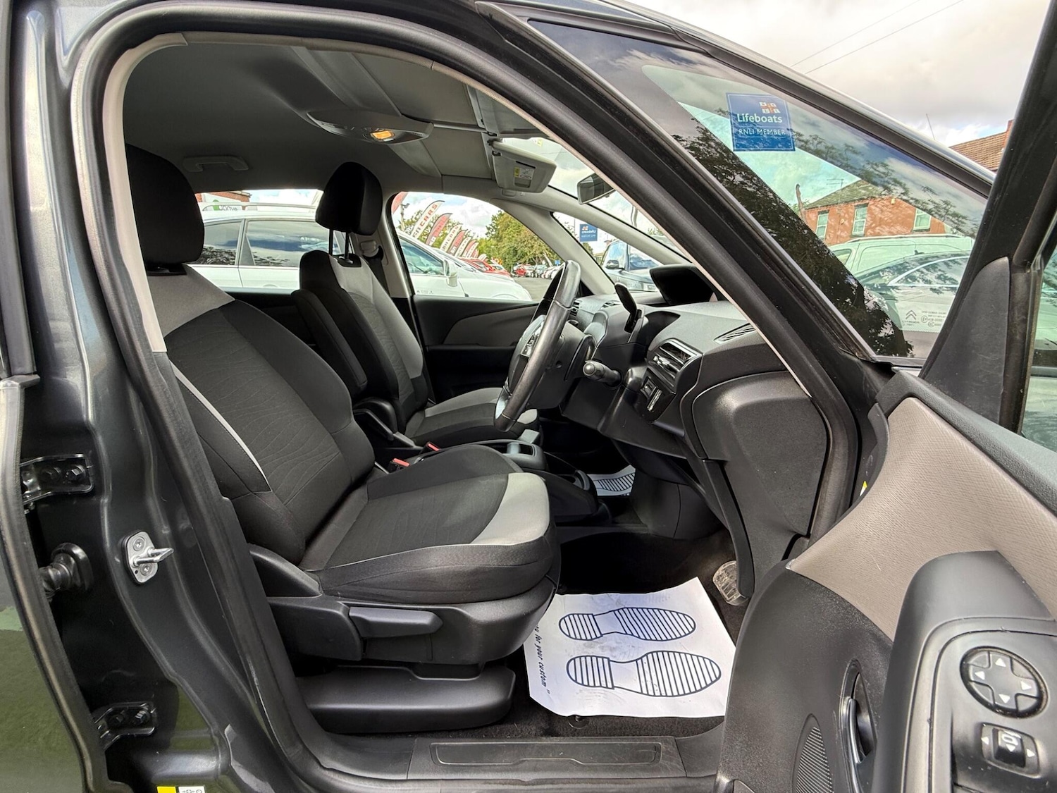 Used Citroen C4 Picasso 2016 for sale - 76703605: Photo 33