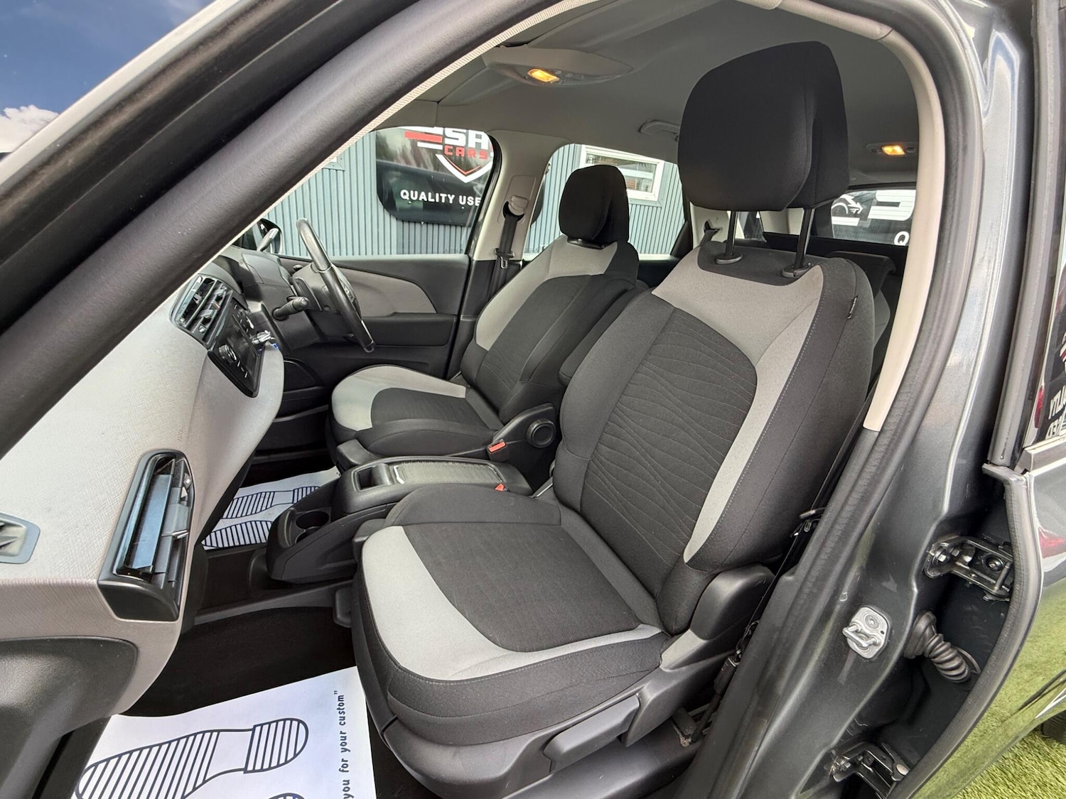 Used Citroen C4 Picasso 2016 for sale - 76703605: Photo 37