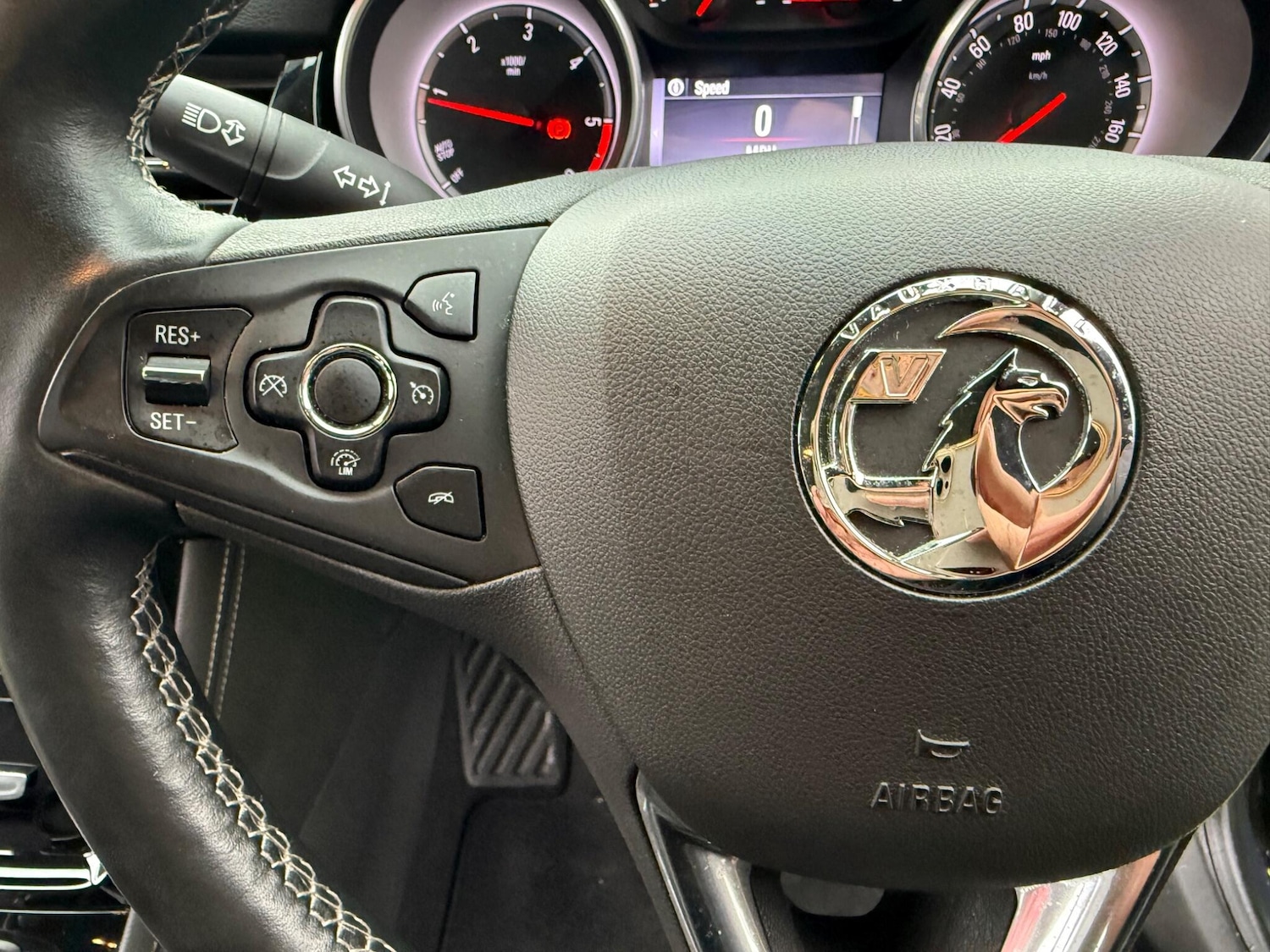 Used Vauxhall Astra 2015 for sale - 76952269: Photo 17