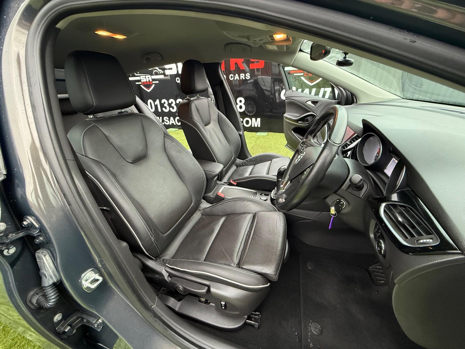 Used Vauxhall Astra 2015 for sale - 76952269: Photo 25