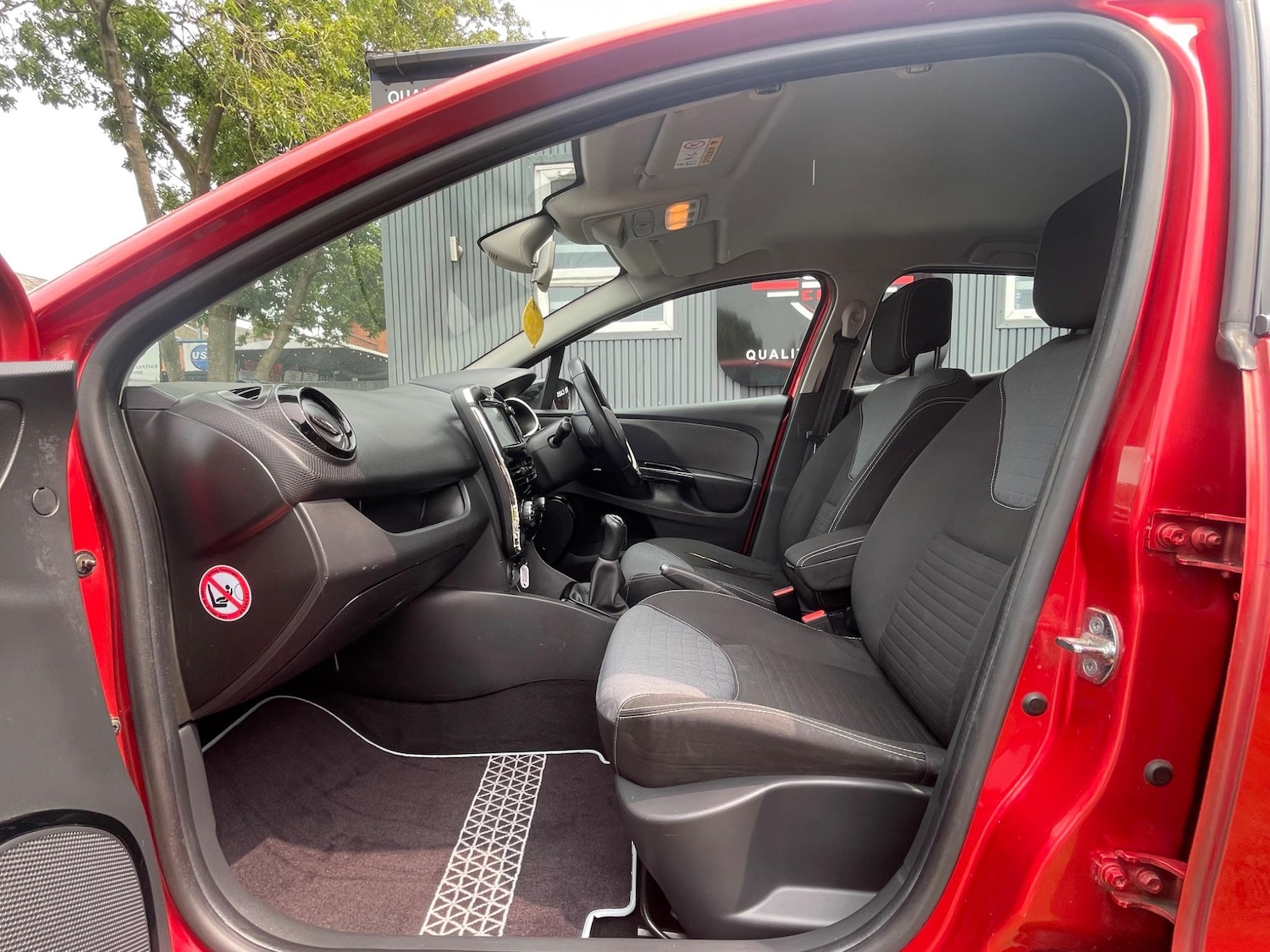 Vehicle 29