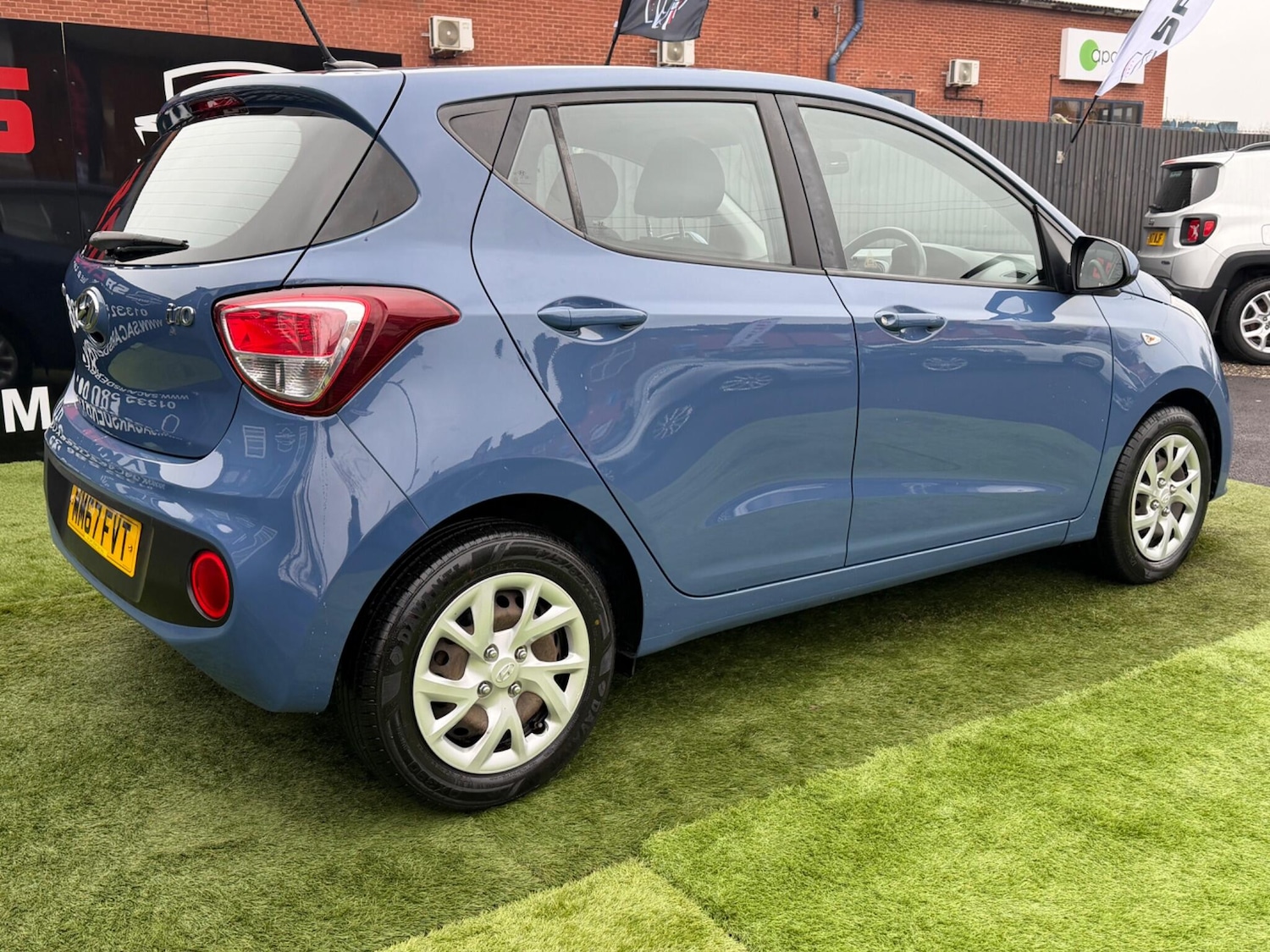 Used Hyundai i10 2018 for sale - 77411426: Photo 18