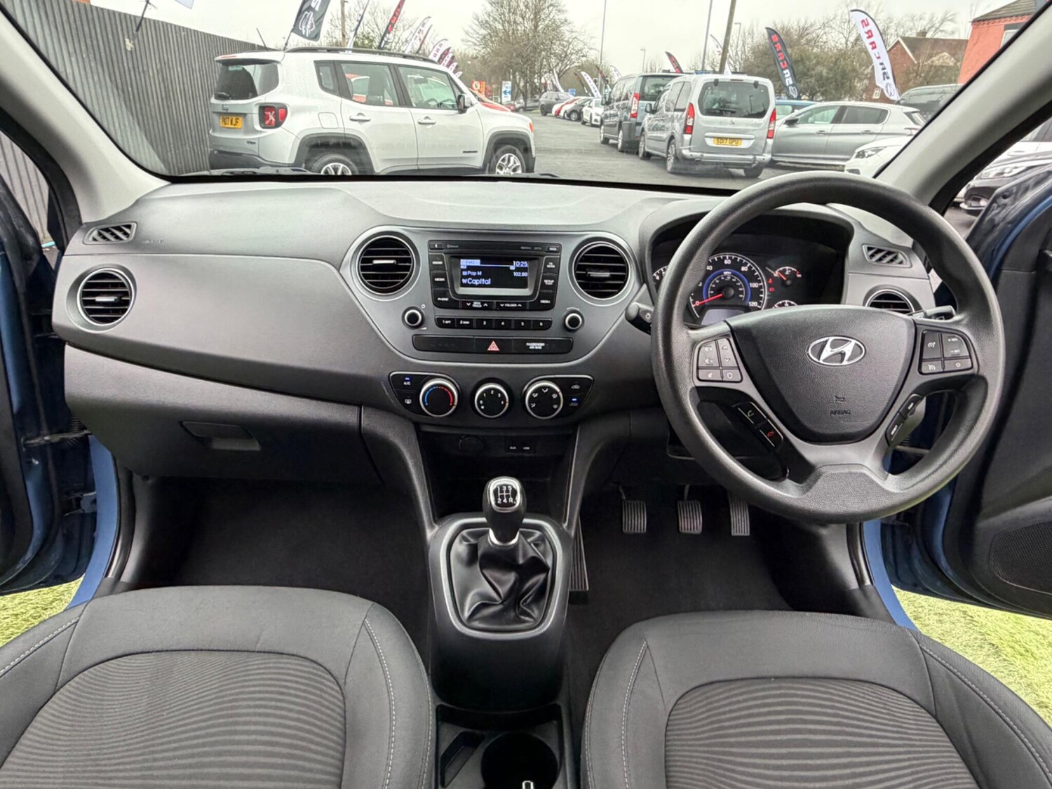 Used Hyundai i10 2018 for sale - 77411426: Photo 38