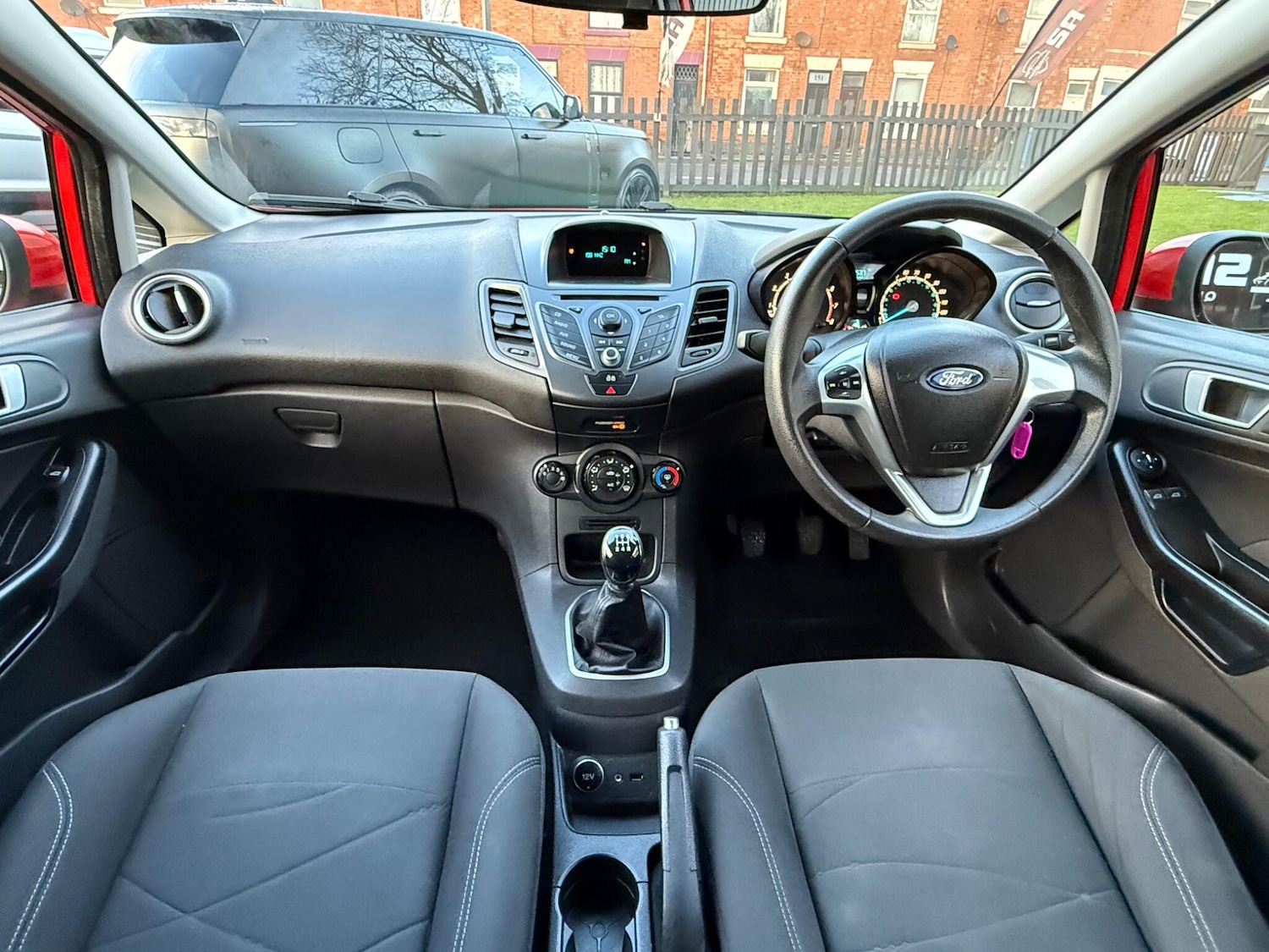 Used Ford Fiesta 2013 for sale - 76743165: Photo 2