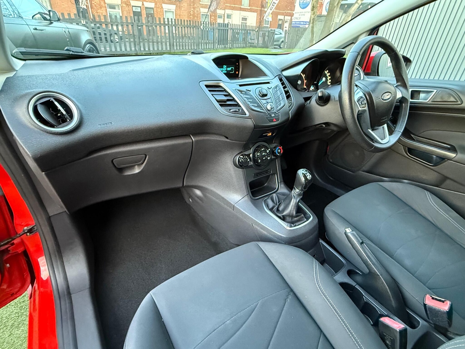 Used Ford Fiesta 2013 for sale - 76743165: Photo 32