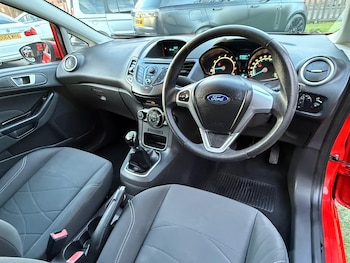 Used Ford Fiesta 2013 for sale - 76743165: Photo