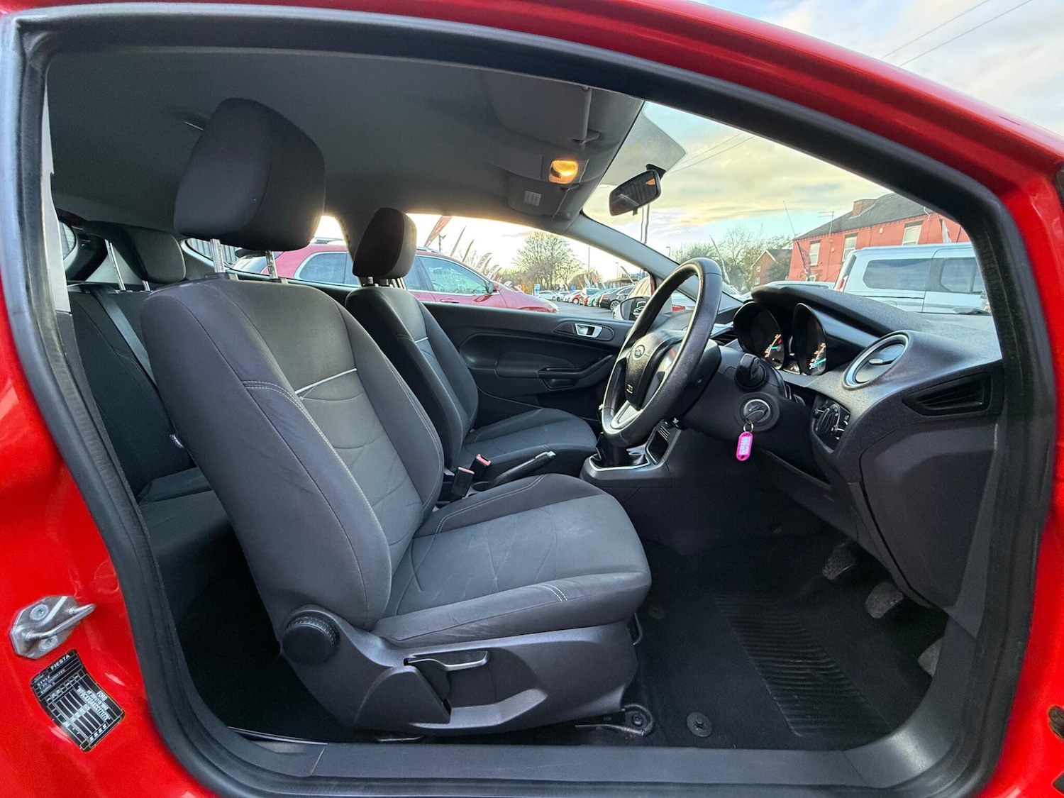 Used Ford Fiesta 2013 for sale - 76743165: Photo 4