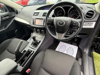 Used Mazda Mazda3 2013 for sale - 75600376: Photo
