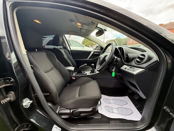 Used Mazda Mazda3 2013 for sale - 75600376: Photo