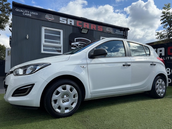 Used Hyundai i20 2014 for sale - 76042638: Photo 11