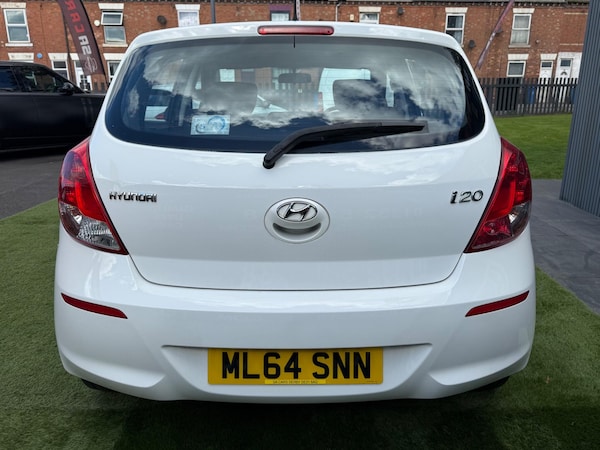 Used Hyundai i20 2014 for sale - 76042638: Photo 15