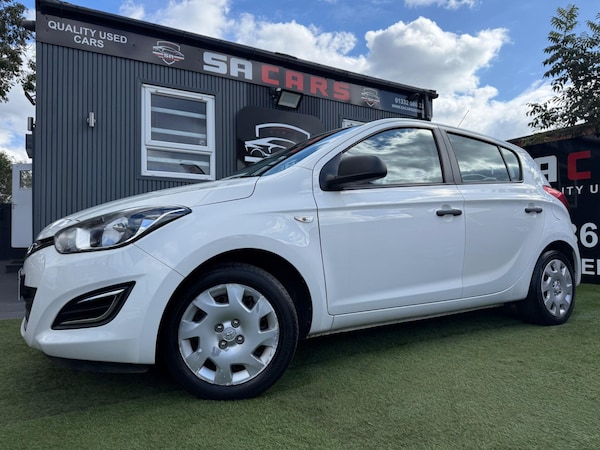 Used Hyundai i20 2014 for sale - 76042638: Photo 1
