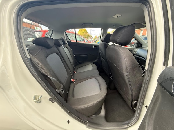 Used Hyundai i20 2014 for sale - 76042638: Photo 5