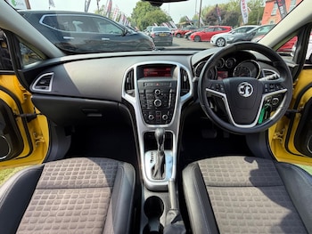Used Vauxhall Astra GTC 2016 for sale - 78535265: Photo