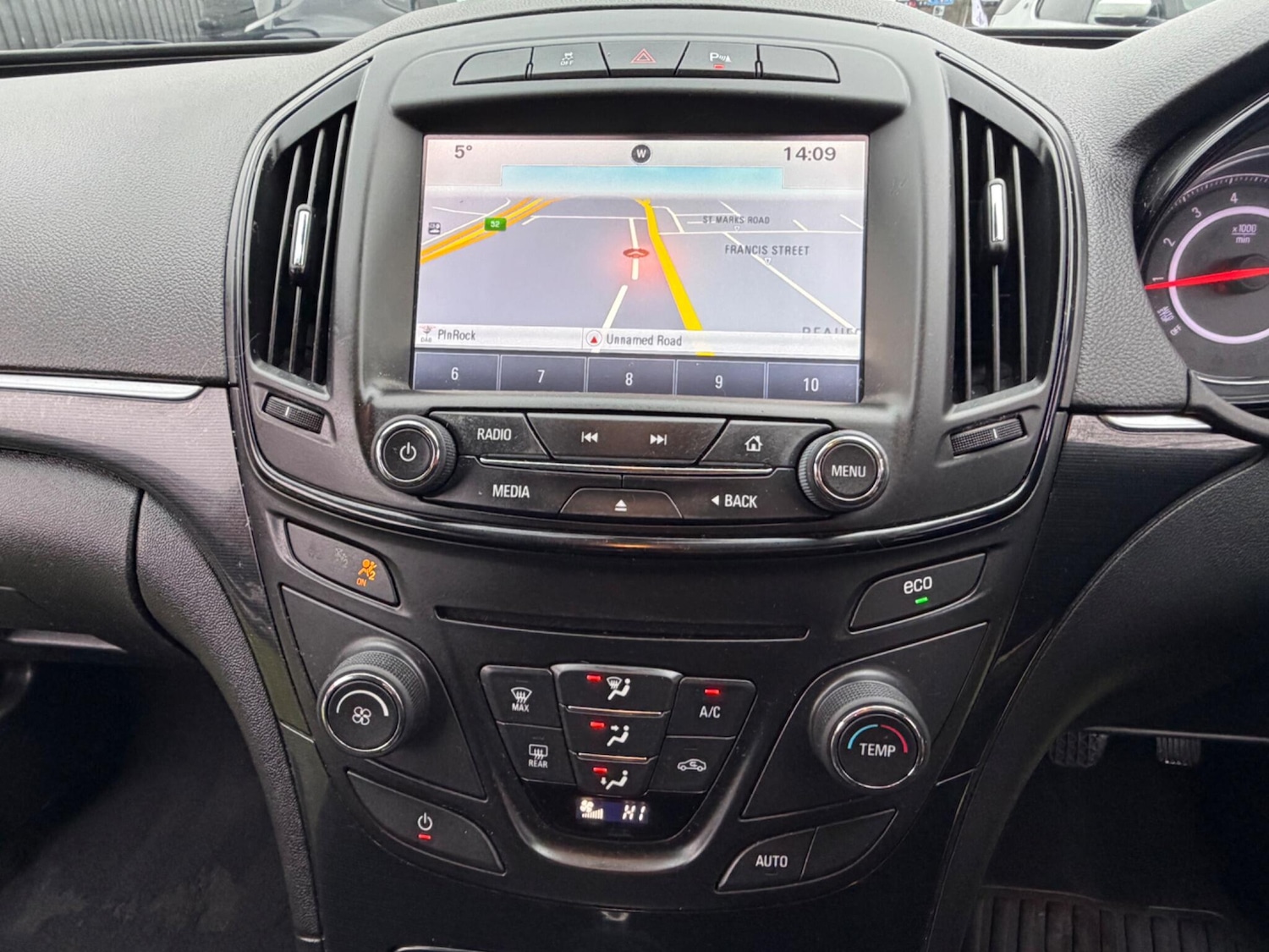 Used Vauxhall Insignia 2015 for sale - 77331012: Photo 21