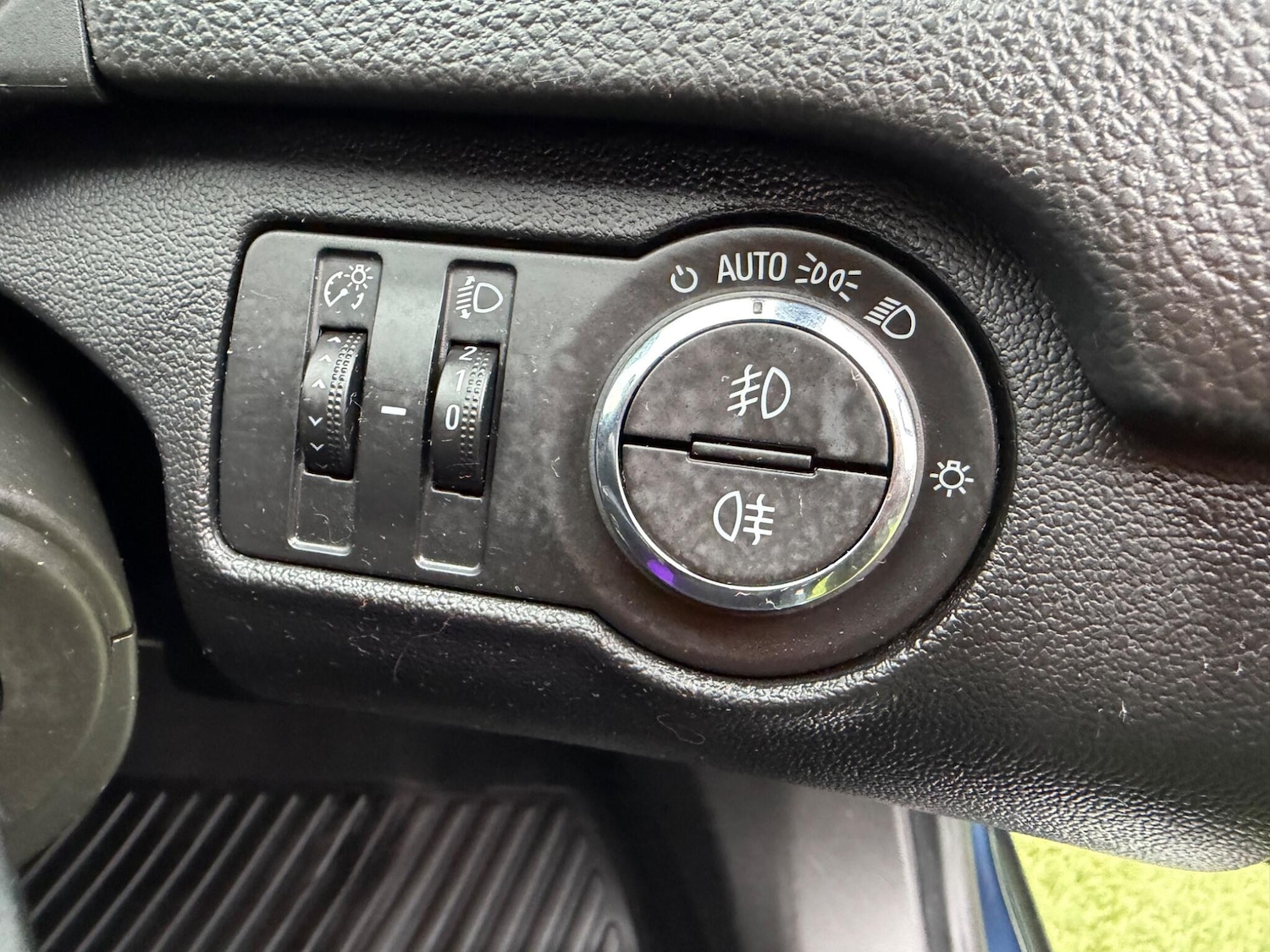 Used Vauxhall Insignia 2015 for sale - 77331012: Photo 29