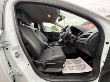 Used Renault Megane 2015 for sale - 75377808: Photo