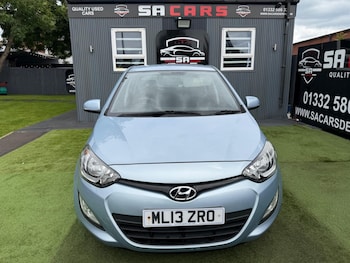 Used Hyundai i20 2013 for sale - 78922604: Photo