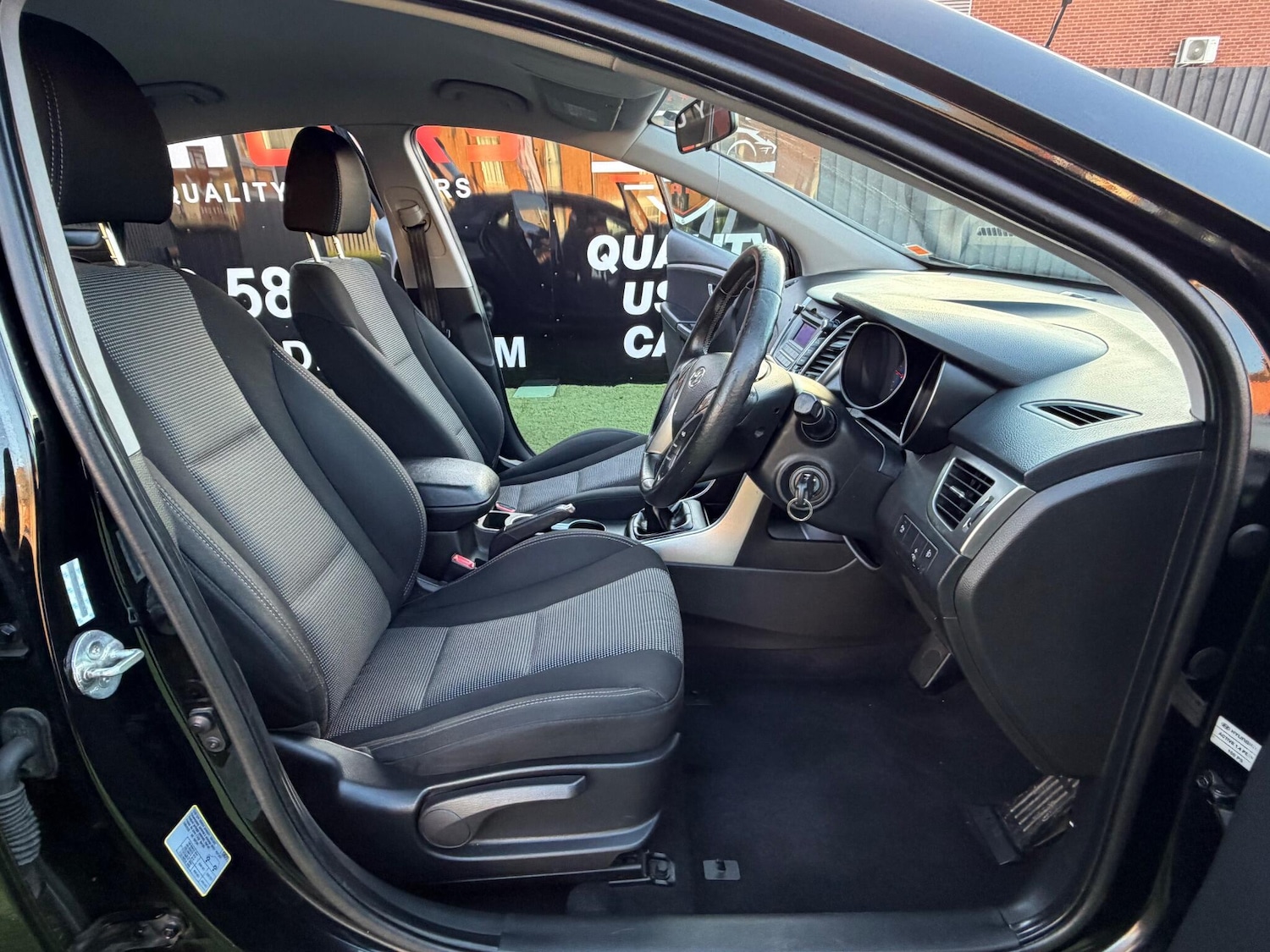 Used Hyundai i30 2012 for sale - 77131706: Photo 26