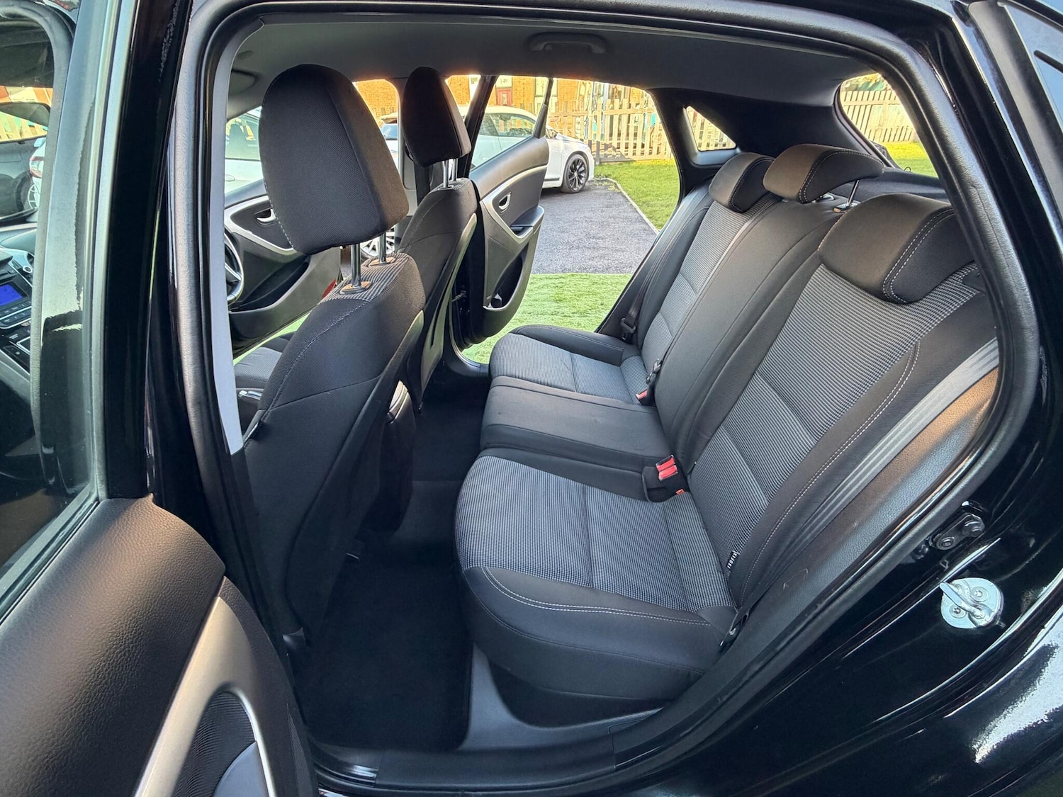 Used Hyundai i30 2012 for sale - 77131706: Photo 33