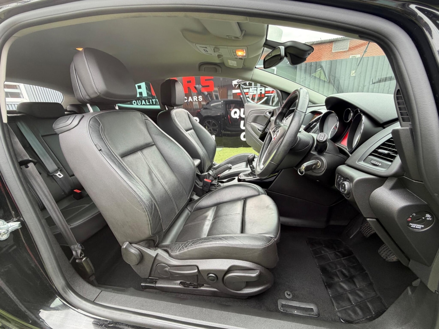 Used Vauxhall Astra GTC 2017 for sale - 77793919: Photo 28