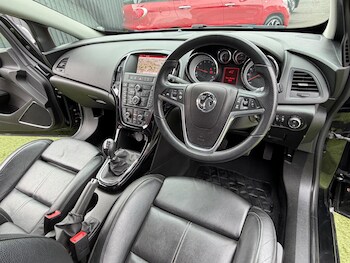Used Vauxhall Astra GTC 2017 for sale - 77793919: Photo