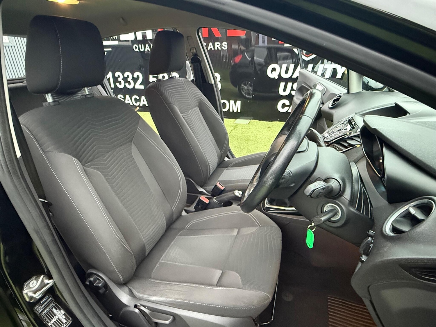 Used Ford Fiesta 2017 for sale - 77040317: Photo 27